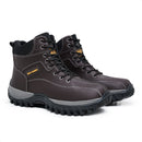 (PAGUE 1 LEVE 2 - PROMOÇÃO EXCLUSIVA) Bota Tratorada MaxGrip Titanium™ + KIT TÁTICO DE BRINDE