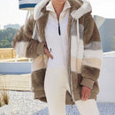 Jaqueta Feminina de Inverno Peluciada com Capuz Ferrazi