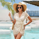 Saída de Praia Feminina de Renda com Gola V Ferrazi